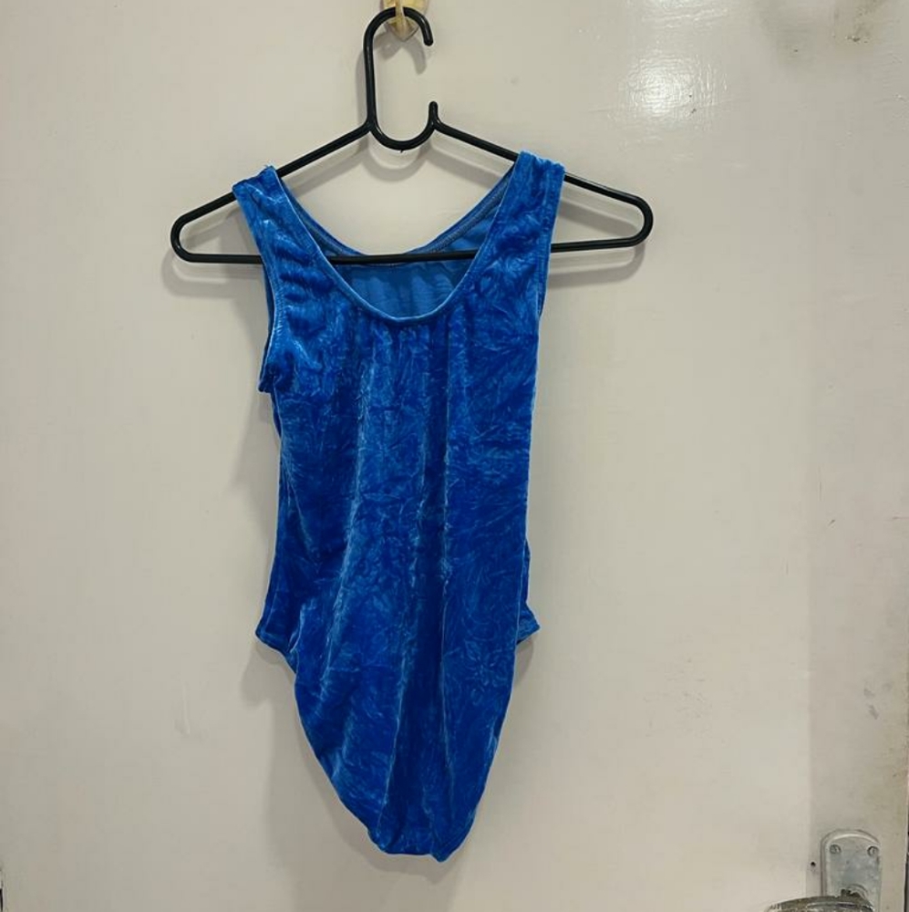 Blue kids velvet bodysuit - Picture 2 of 4
